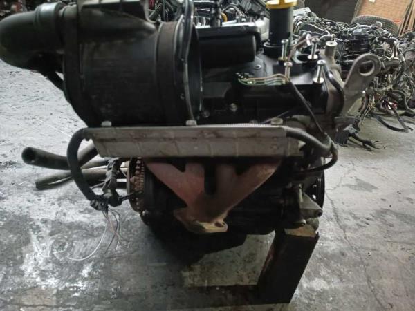 MOTEUR RENAULT - Vue 4